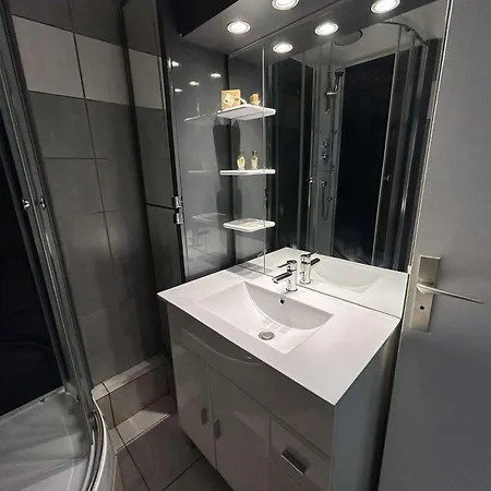 Apartment Deux Pieces Port Camargue Pc010-1117